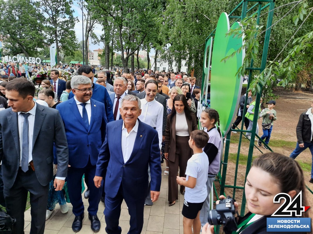 Васильево развивается и растет»: Рустам Минниханов поздравил поселок с  330-летием