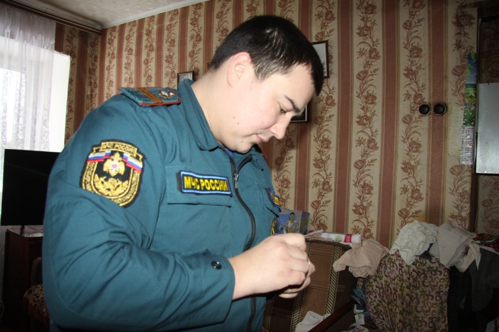 В Зеленодольском районе устанавливают пожарные извещатели за счет муниципальных средств
