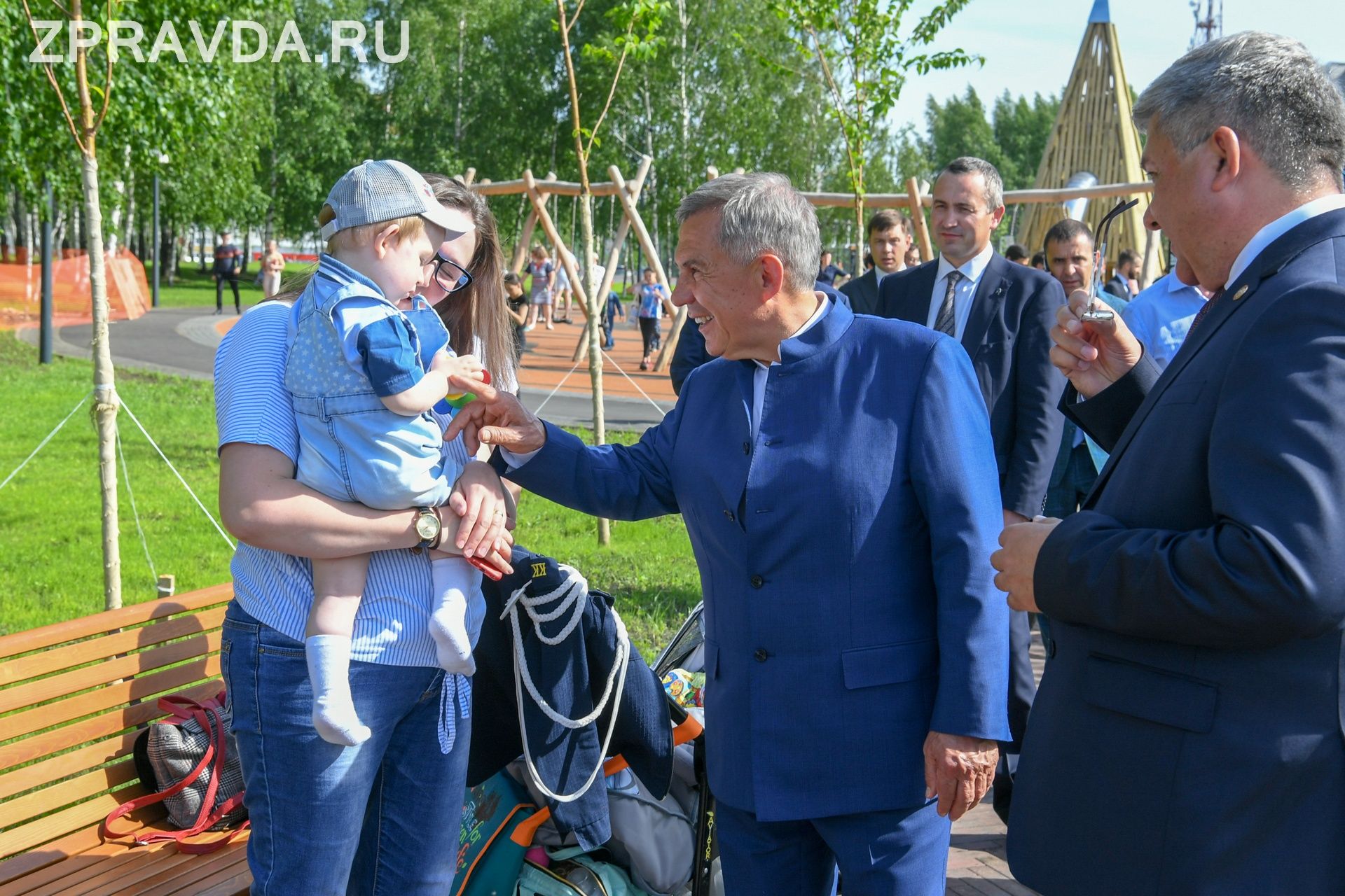 Президент Рустам Минниханов осмотрел новые объекты города