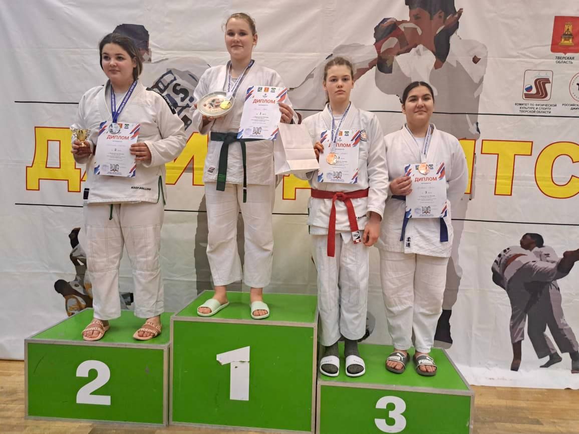 Васильевские спортсмены показали высокие результаты на Первенстве России по джиу-джитсу