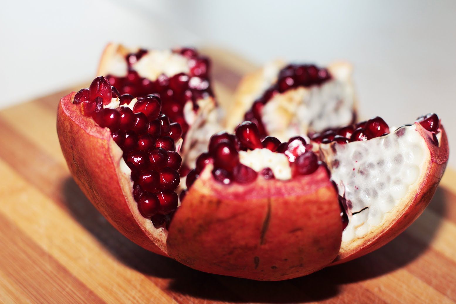 Гранат: народное средство от ангины