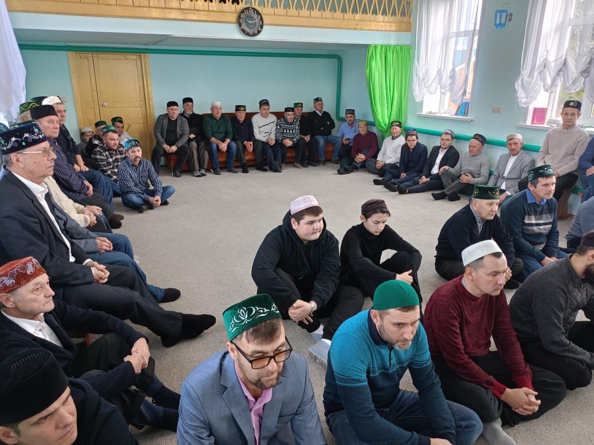 В Кугеево отметили юбилей мечети