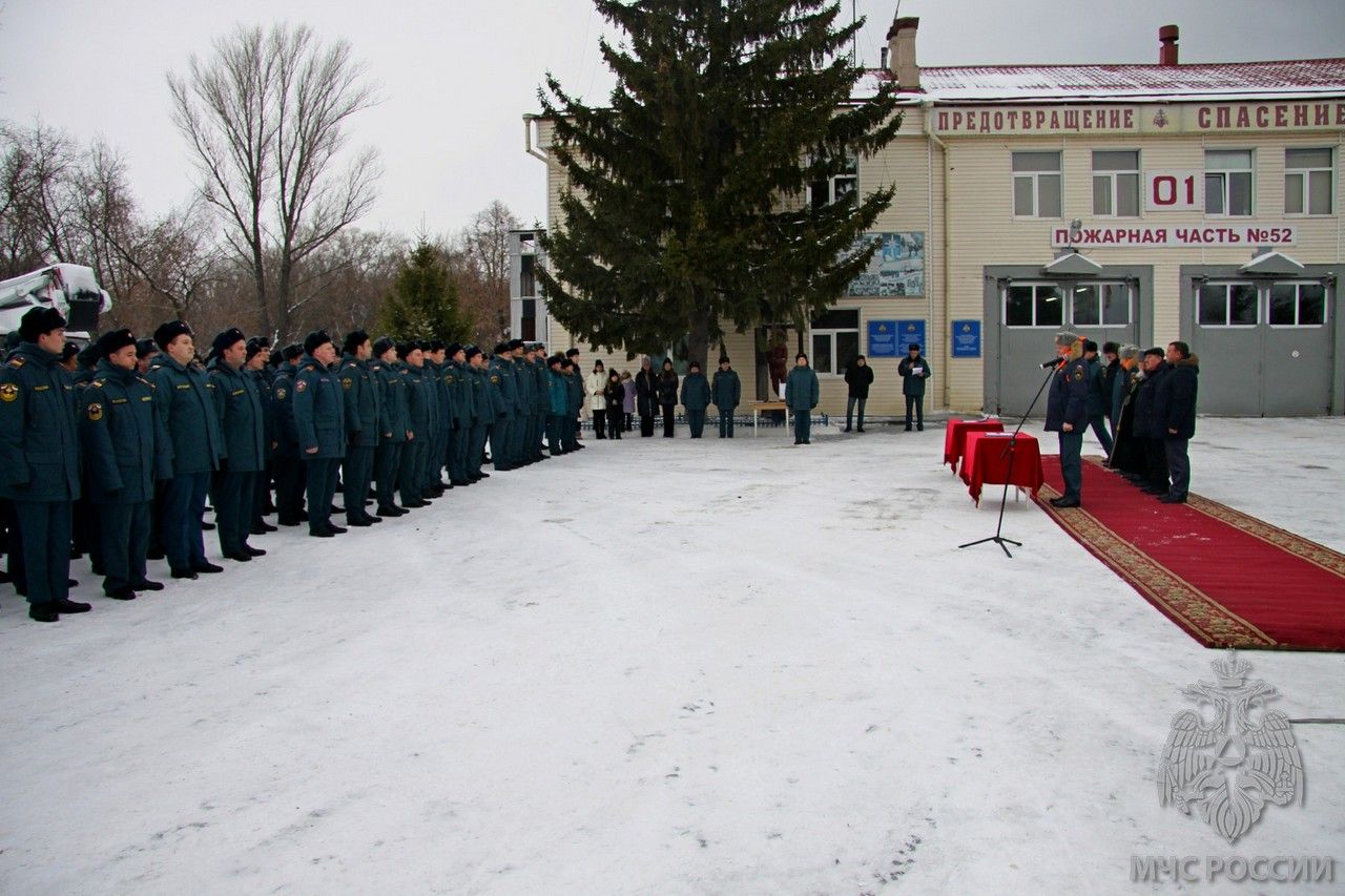 В Зеленодольском гарнизоне провели торжественную церемонию принятия присяги и проводили на пенсию руководителя гарнизона Зуфара Халиуллина