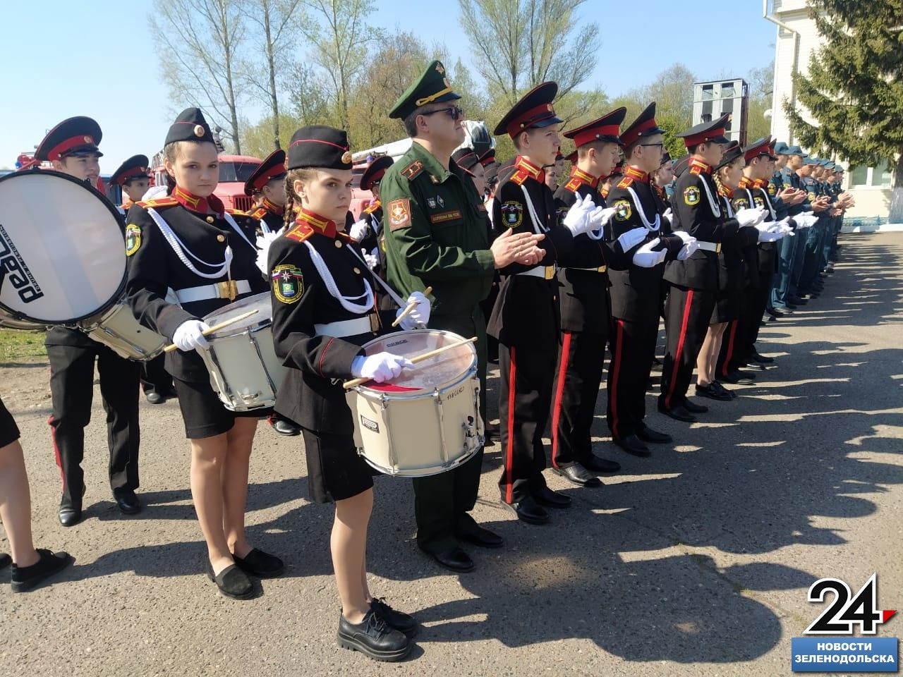 В Зеленодольском гарнизоне провели церемонию принятия присяги сотрудниками МЧС