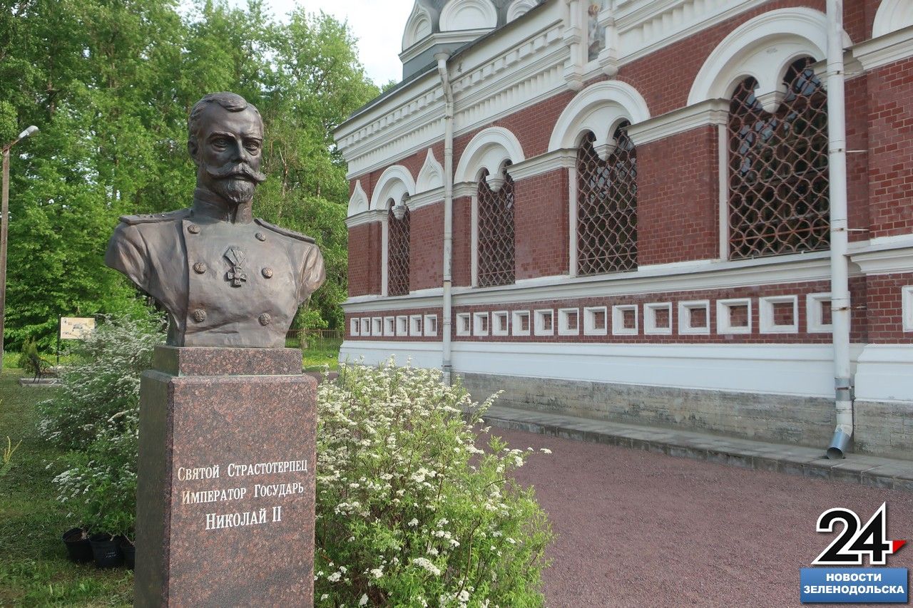 В царских объятиях, или Почему стоит съездить в Павловск