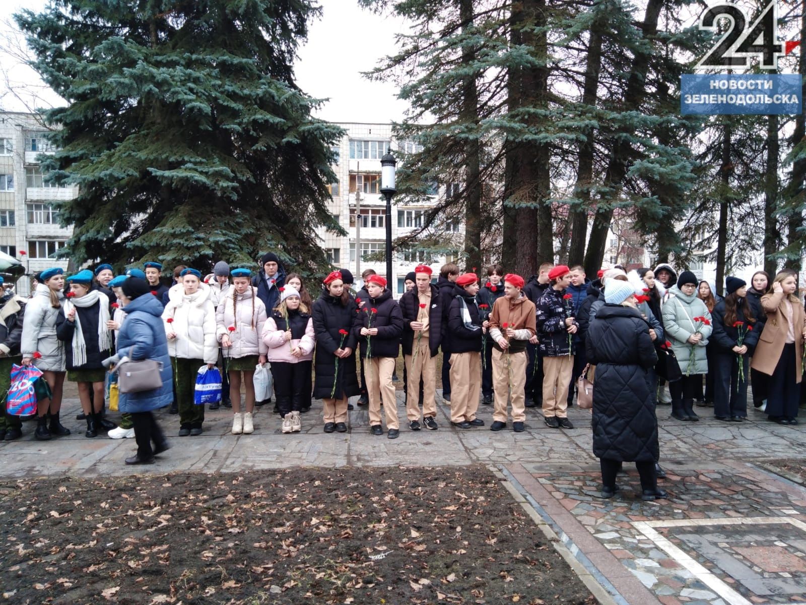 Мы помним: в Зеленодольске провели торжественный митинг, посвященный 100-летию со Дня рождения Героя СССР Николая Катина