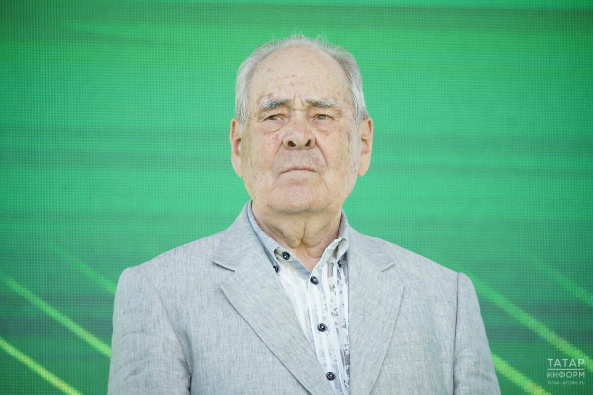 Госсоветник РТ Минтимер Шаймиев направил поздравление с юбилеем Институту татарской энциклопедии