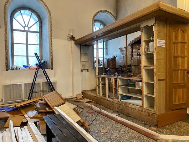 В Троицком соборе Раифского монастыря идёт ремонт
