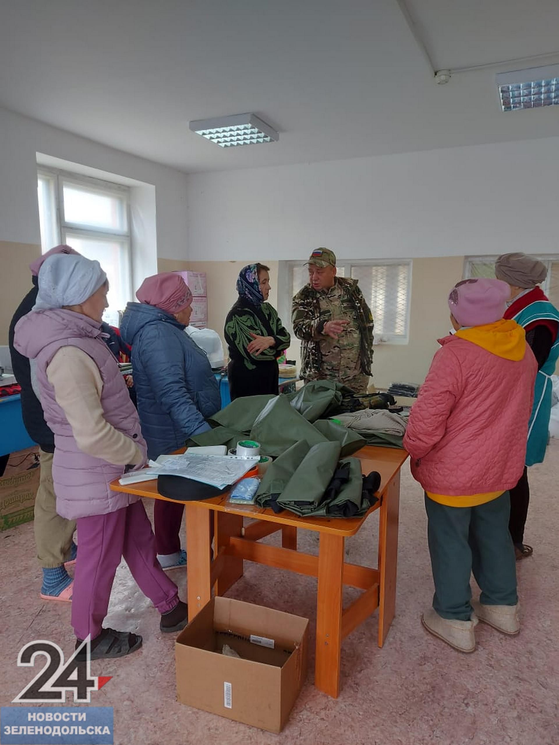 «Время выбрало нас»: нурлатские волонтеры помогают фронту, вдохновленные визитом земляка
