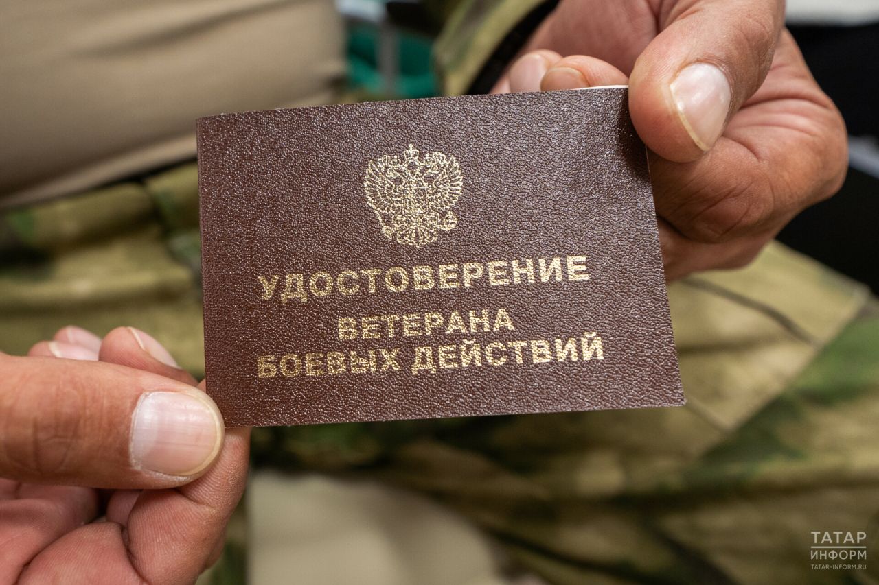 «Минимум 300 тыс. рублей»: Депутат Госсовета РТ предложил поднять зарплаты участникам СВО