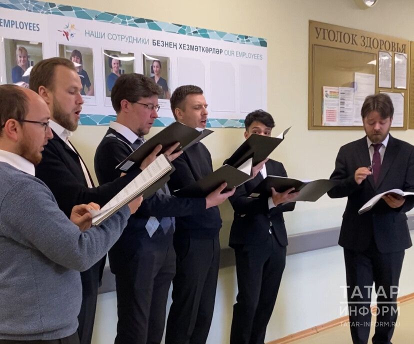 Митрополит Казанский и Татарстанский посетил бойцов в военном госпитале