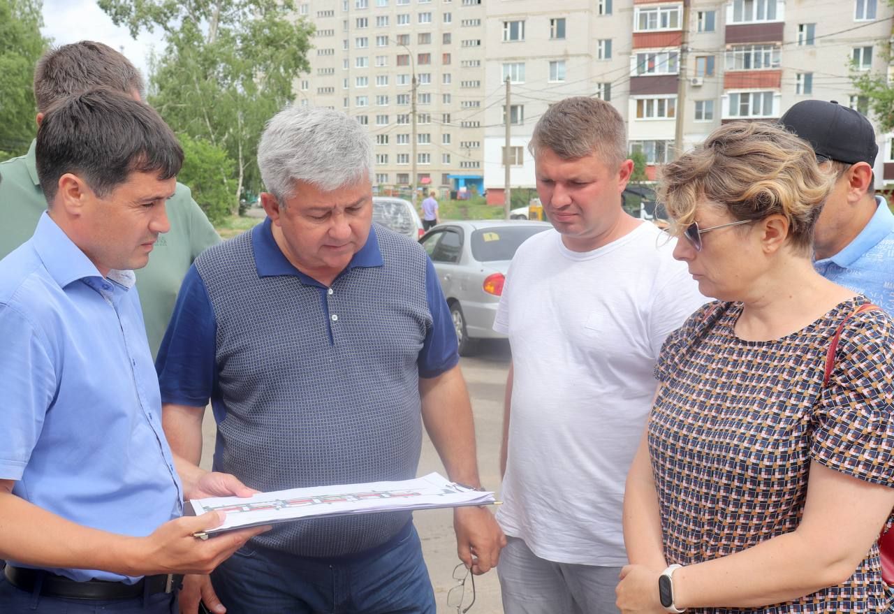 Глава Зеленодольского района проинспектировал ход капремонта