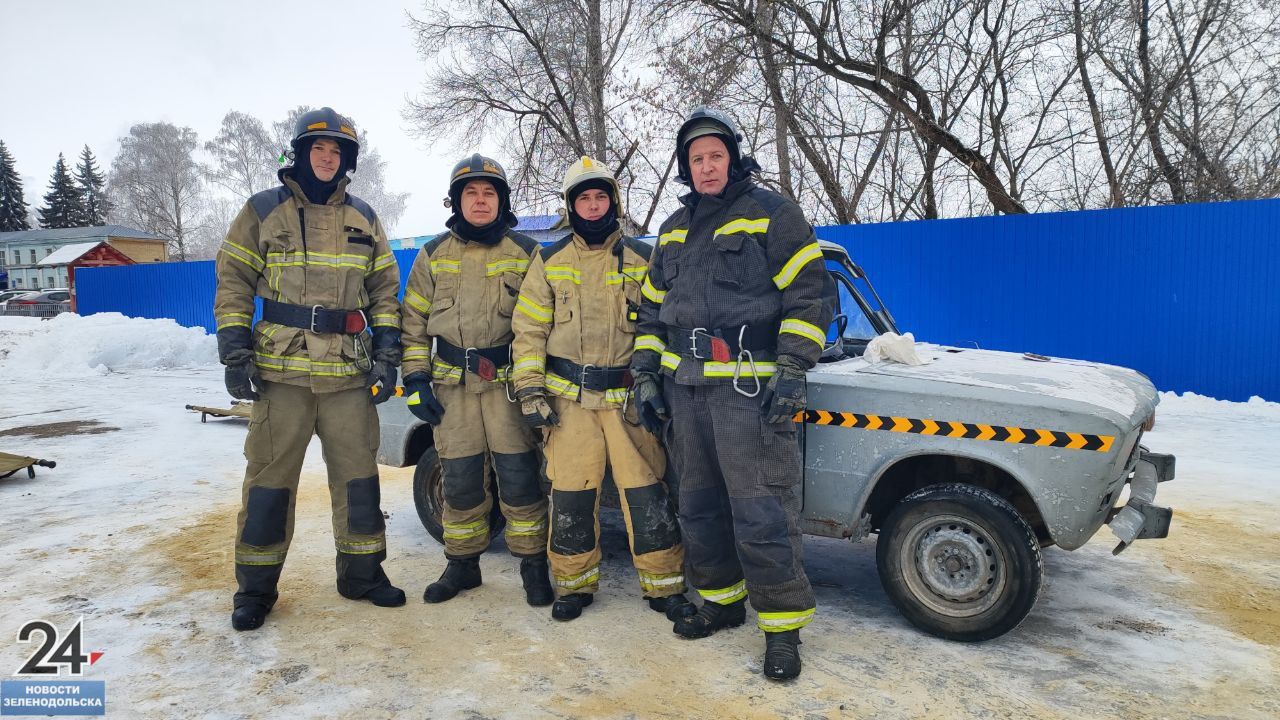 В Зеленодольске прошли соревнования пожарных по оказанию помощи пострадавшим при ДТП