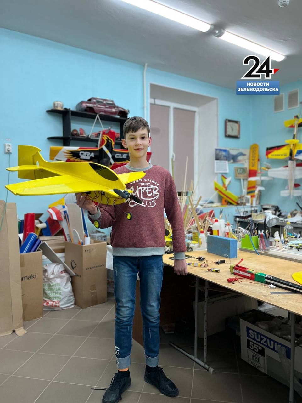 Зеленодольские ребята учатся авиамоделизму в клубе «Исток-Возрождение»