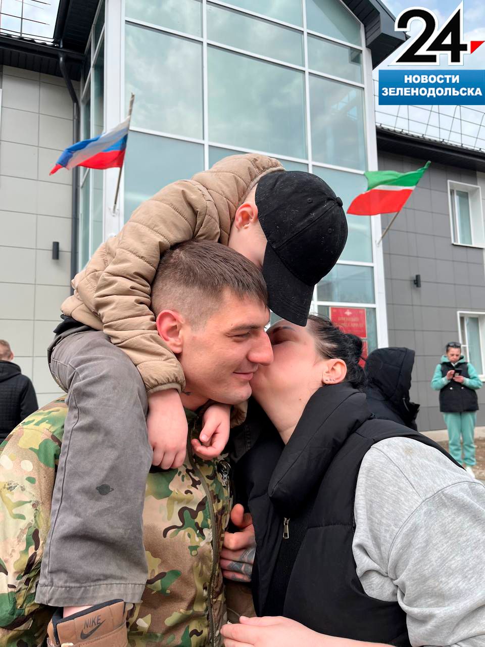 Ещё 20 парней из Зеленодольска подписали контракт с Министерством обороны РФ