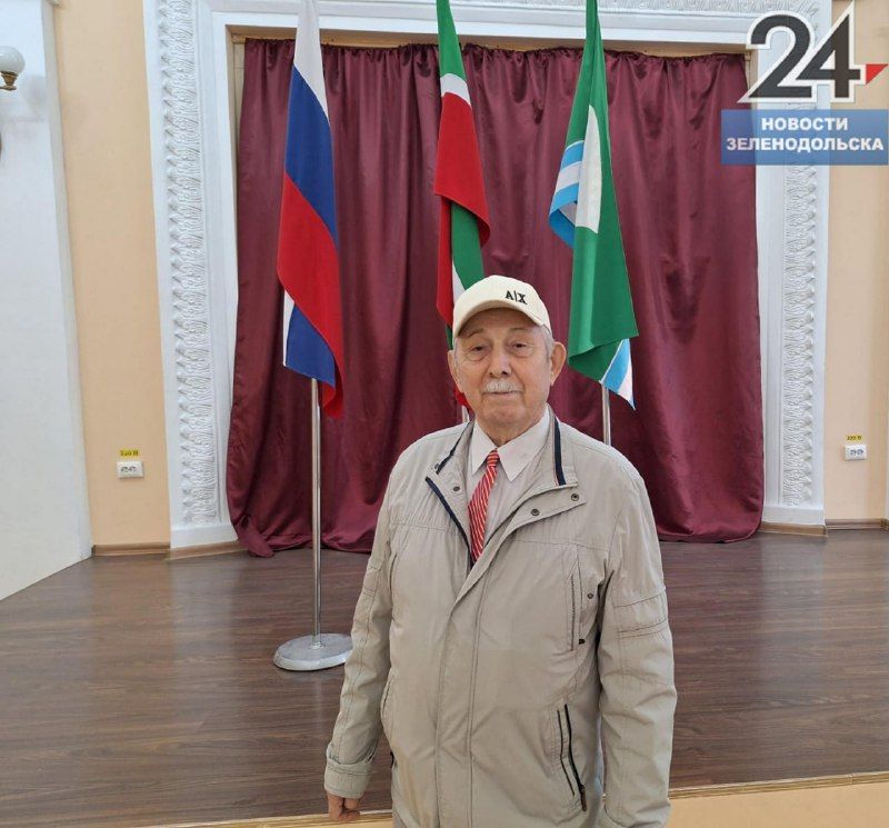 80-летний Рахимулла Гарифуллин, ровесник Победы: «Замечательно, что в республике бережно хранят память о героях нашей Родины!»