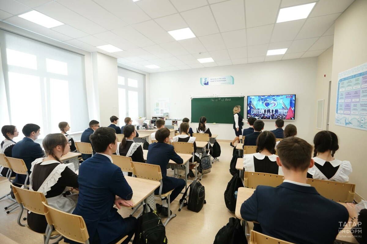 Сергей Кравцов ответил на предложение перенести начало уроков