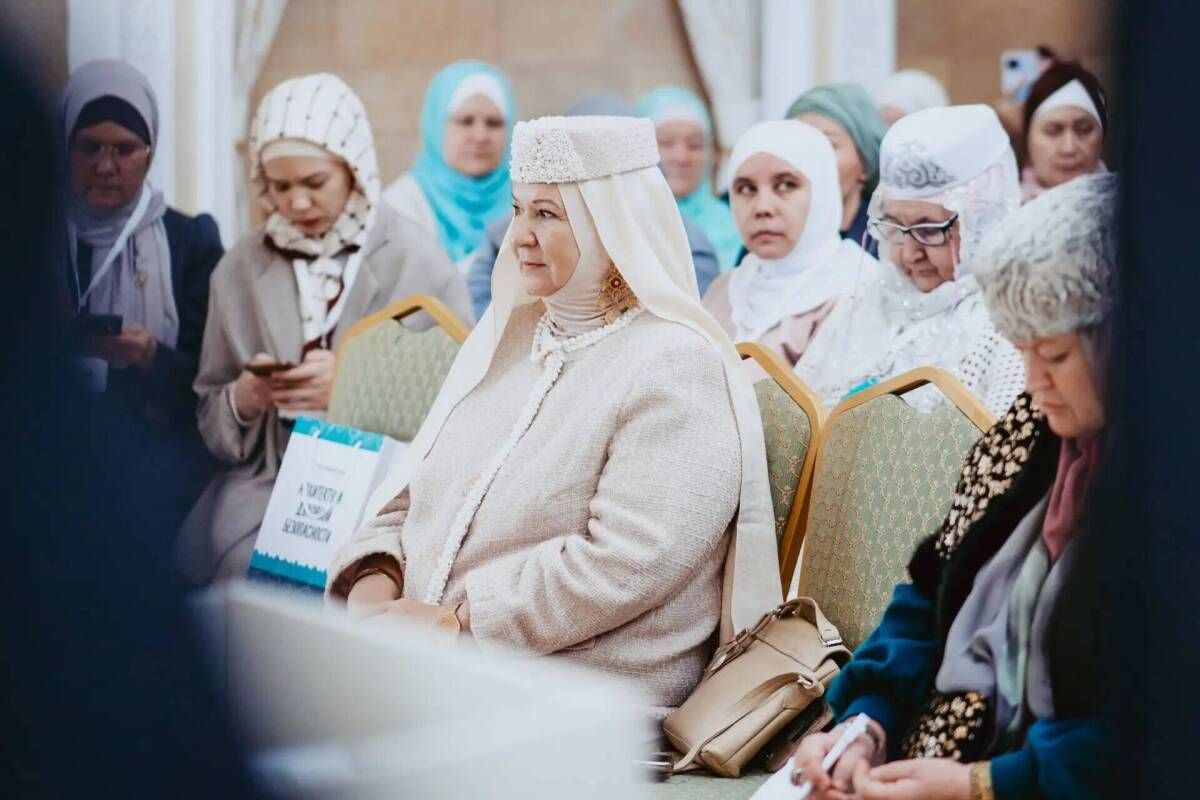 В Казани стартовал II форум, посвященный роли мусульманки в современном обществе