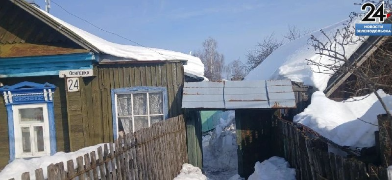 Зеленодольские пожарные помогли пожилой женщине