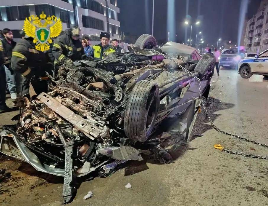 Три человека погибли в результате ночной аварии в Казани