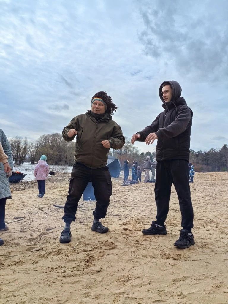 Волга, лодки и душевные песни