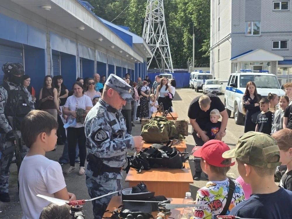 В Зеленодольском ОМВД отметили День защиты детей