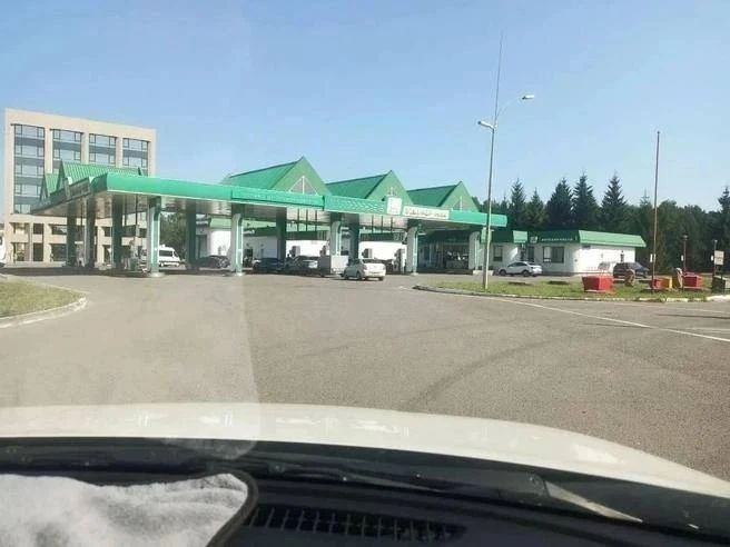 В Казани, Зеленодольске и Волжске начали пропадать огромные очереди к АЗС