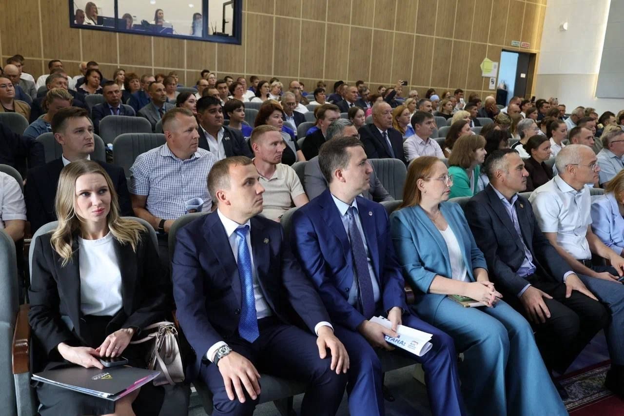 В Зеленодольске подвели итоги развития района на форуме «Единой России» с участием депутата Госдумы Максима Топилина