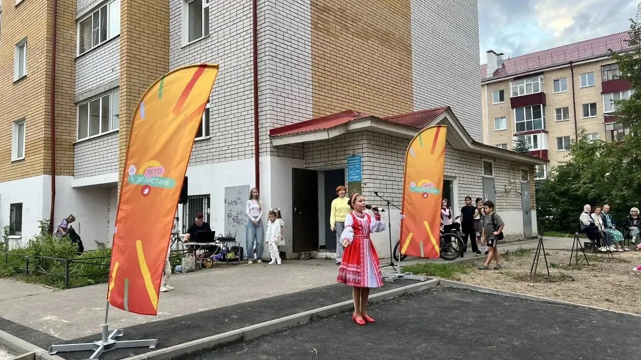 Во двое дома по улице Стахановской в Васильево  прошёл день двора