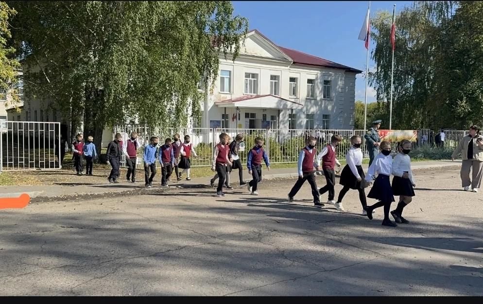 В Свияжской школе отработали экстренную эвакуацию в случае пожара