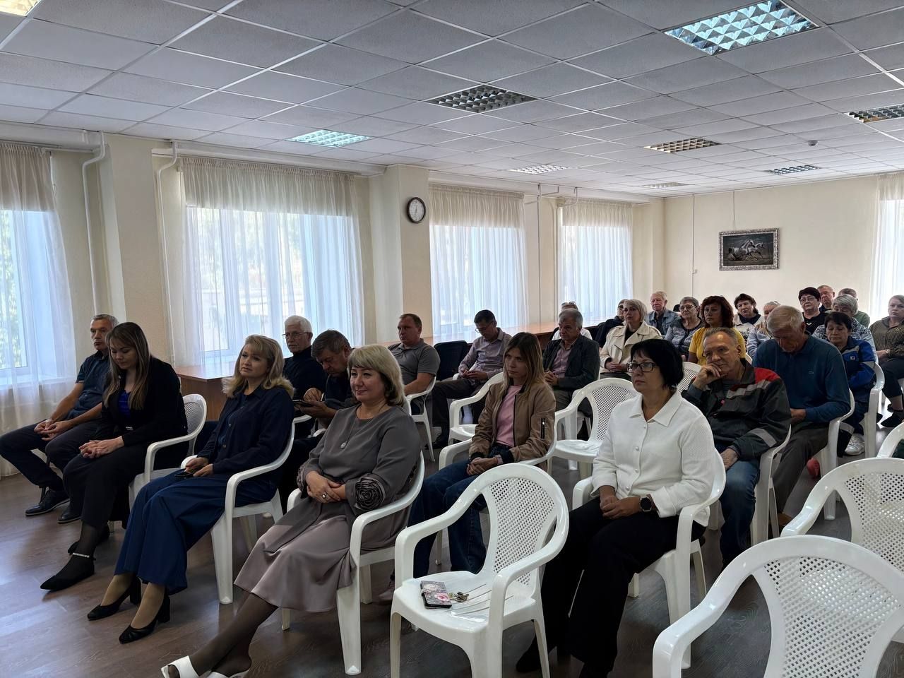 Заместитель министра спорта РТ Ильдар Садриев посетил с рабочим визитом СК «Маяк»
