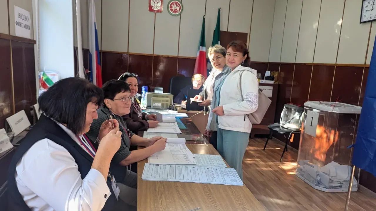 Жители села Нурлаты активно голосуют на выборах