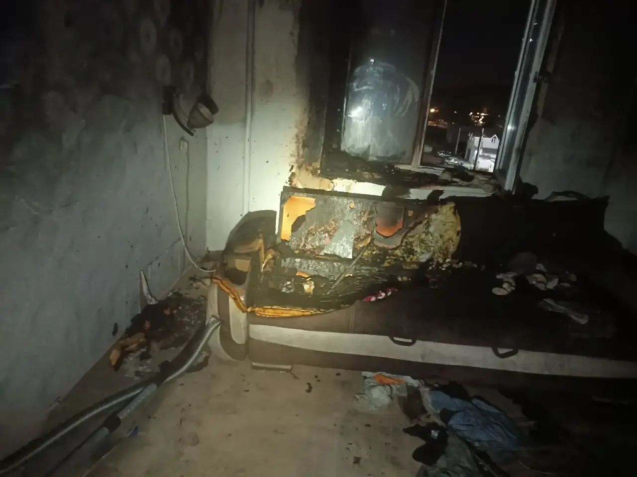 В Зеленодольском районе пожар в квартире произошёл из-за оставленного без присмотра утюга