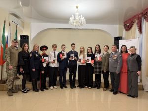 Юным зеленодольцам в торжественной обстановке вручили паспорта