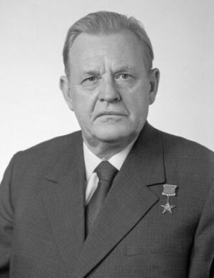 «„Железный“ министр и белые воротнички»: Неизвестные страницы жизни Бориса Бутомы в Зеленодольске