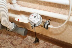 Тройной тариф за воду без счётчика