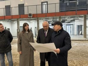 Депутат Госдумы РФ Ильдар Гильмутдинов проверил ход строительства Центра спорта в Зеленодольске