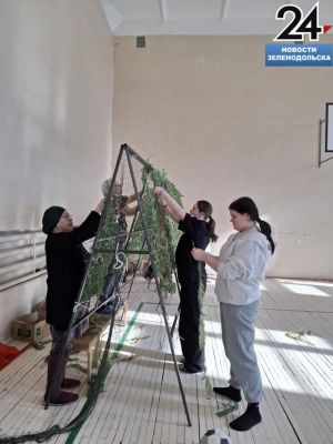 Жители Нурлат приняли активное участие в акции по сбору домашних заготовок для отправки на СВО