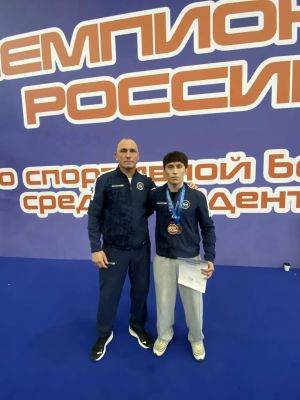 Зеленодолец завоевал бронзу на Чемпионате России по спортивной борьбе среди студентов