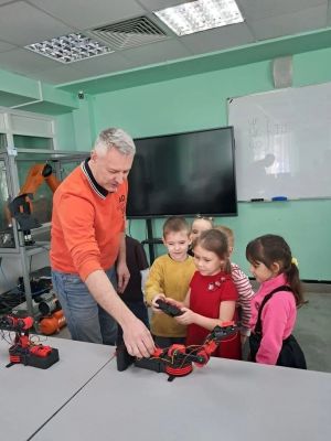 «Героями нашего времени должны быть инженеры...»