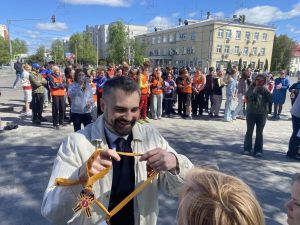 75 лет традиции: в Зеленодольске прошла юбилейная легкоатлетическая эстафета ко Дню Победы