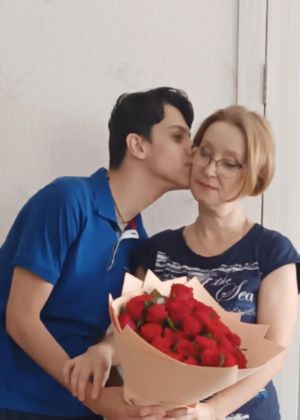 В Зеленодольске собирают средства, чтобы помочь в лечении женщине, которая одна растит ребенка-аутиста