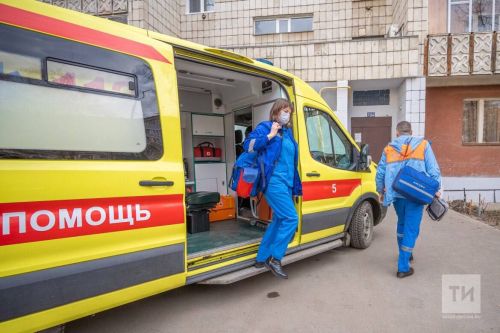Пьяная жительница Зеленодольска напала на фельдшера скорой помощи
