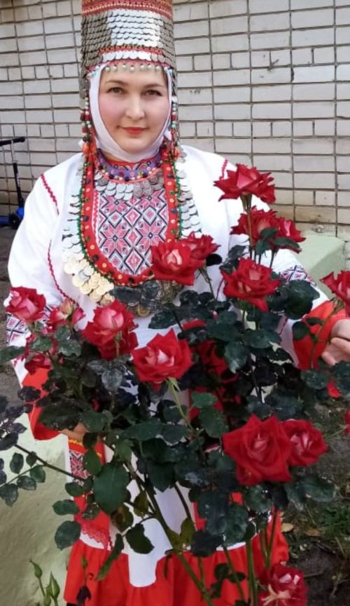 Край ста тысяч песен, или Как представительница Чувашии Людмила Камнева бережёт народные традиции дома и на работе