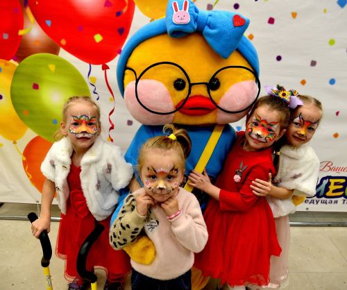 Необычная терапия «Особенным» именинникам подарили праздник в Зеленодольске