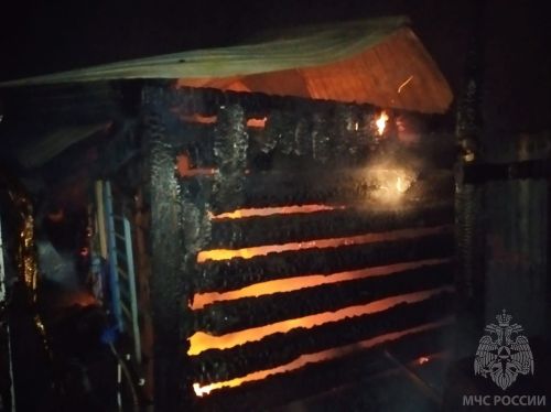 В поселке Октябрьский Зеленодольского района от огня пострадало 6 дачных строений