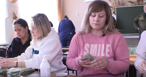 В Зеленодольске продолжается сбор гуманитарной помощи бойцам СВО