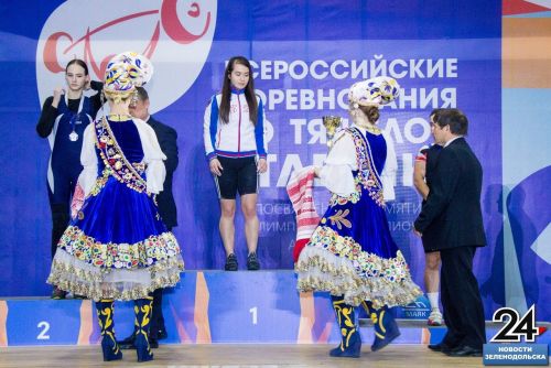 Фоторепортаж. Всероссийские соревнования по тяжёлой атлетике памяти Олимпийского чемпиона Александра Курынова