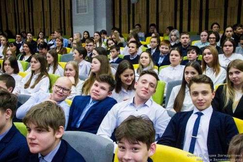 В Зеленодольске открыли первичное отделение движения детей и молодежи «Движение Первых»