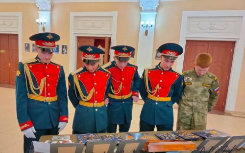 Зеленодольцы оценили выставку «Ордена и медали»